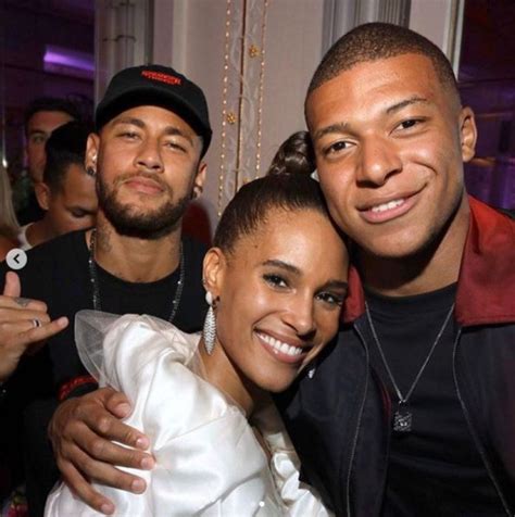 Kylian Mbappé : sa relation avec la mannequin。